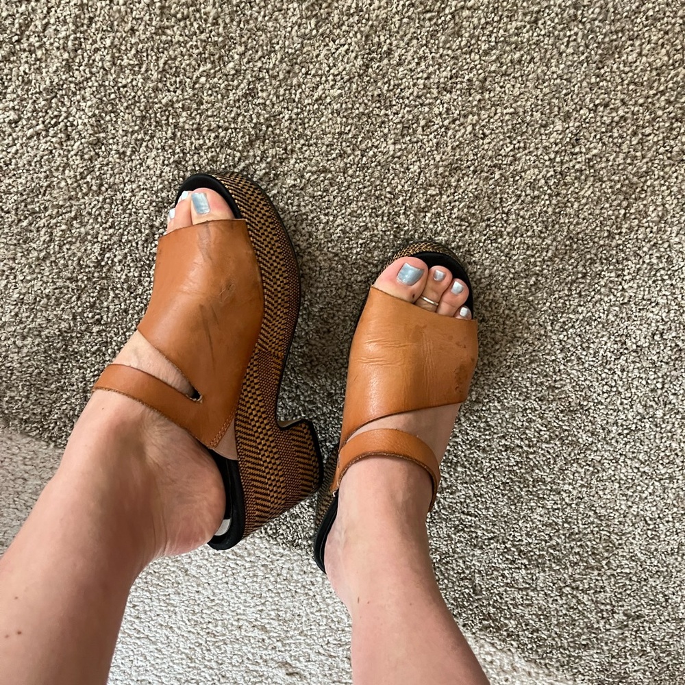 Free people leather chunky heels